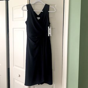 Navy blue DKNY classic cocktail dress. New w/tags size 4, fits true to size.